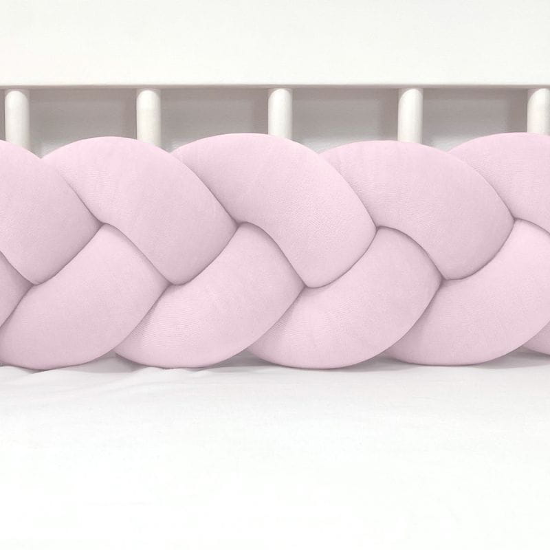 Ochranný mantinel do postýlky - Pletený cop - Pudrově růžový (120-400 cm)