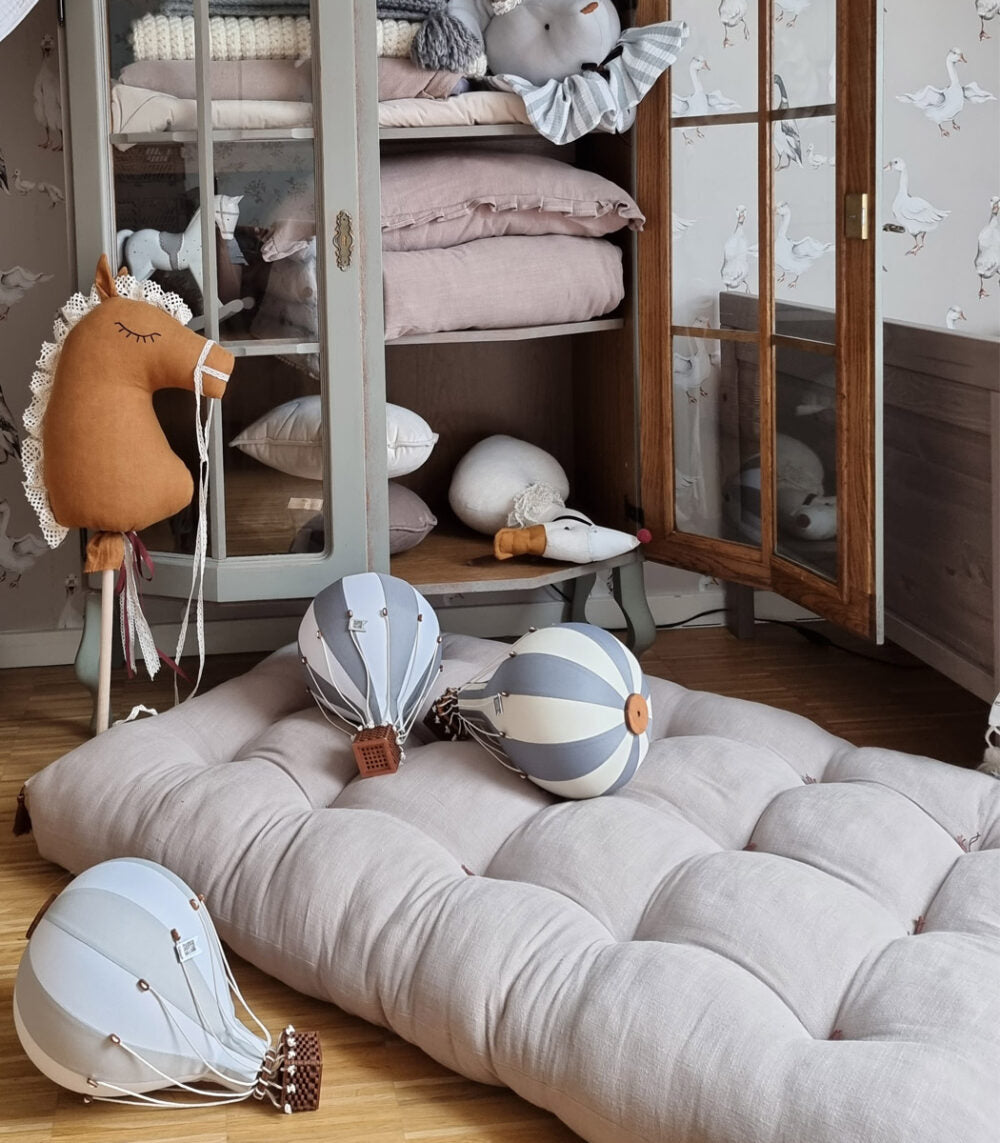 Měkká lněná ručně prošívaná hrací matrace (3 barvy)