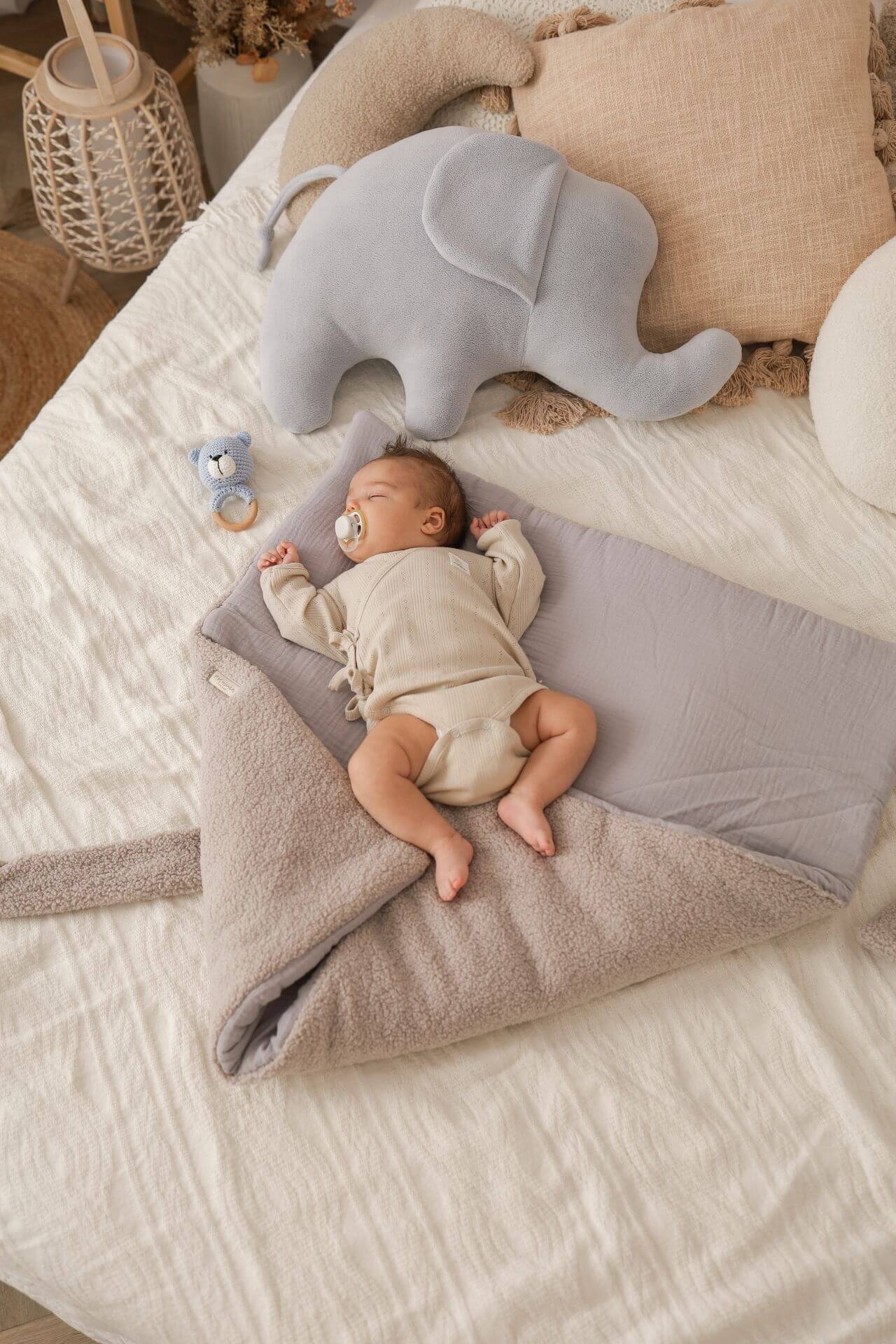 Zavinovačka pro novorozence - Bouclé & bavlněný mušelín (4 barvy)