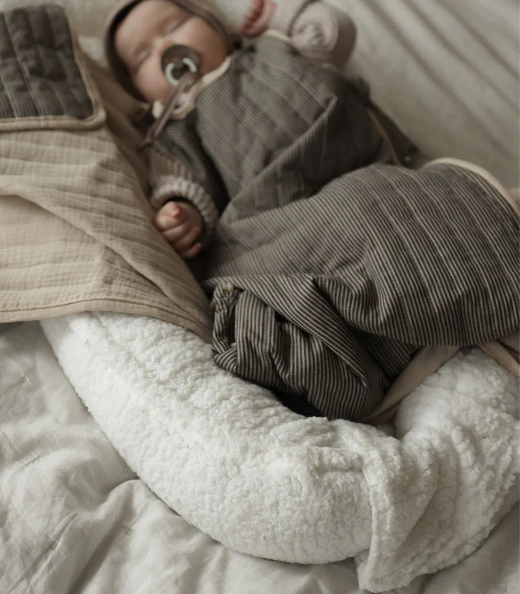 Personalizované hnízdečko pro miminka se jménem – Krémové