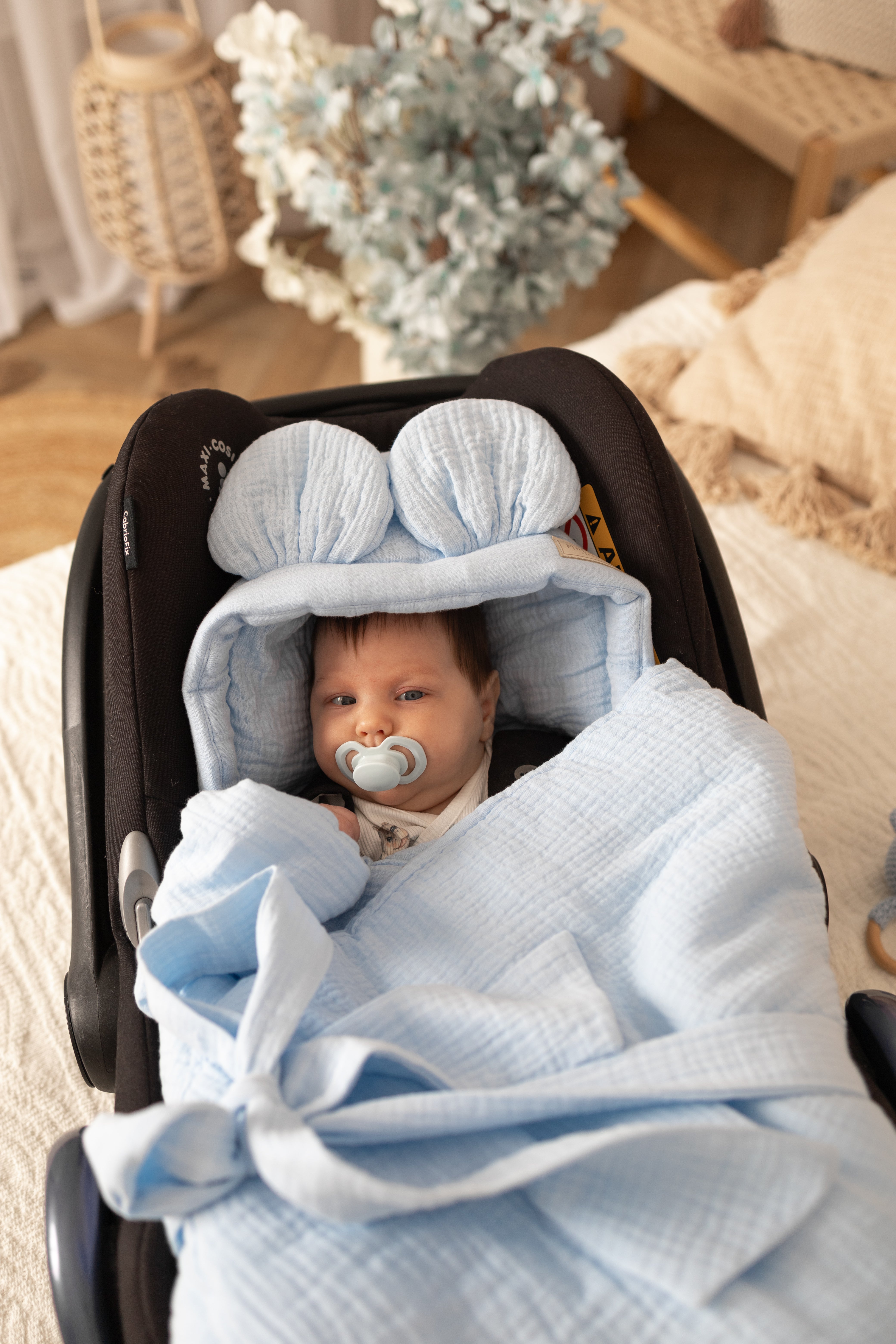 Zavinovačka pro miminka do autosedačky - 100% mušelínová bavlna - modrá