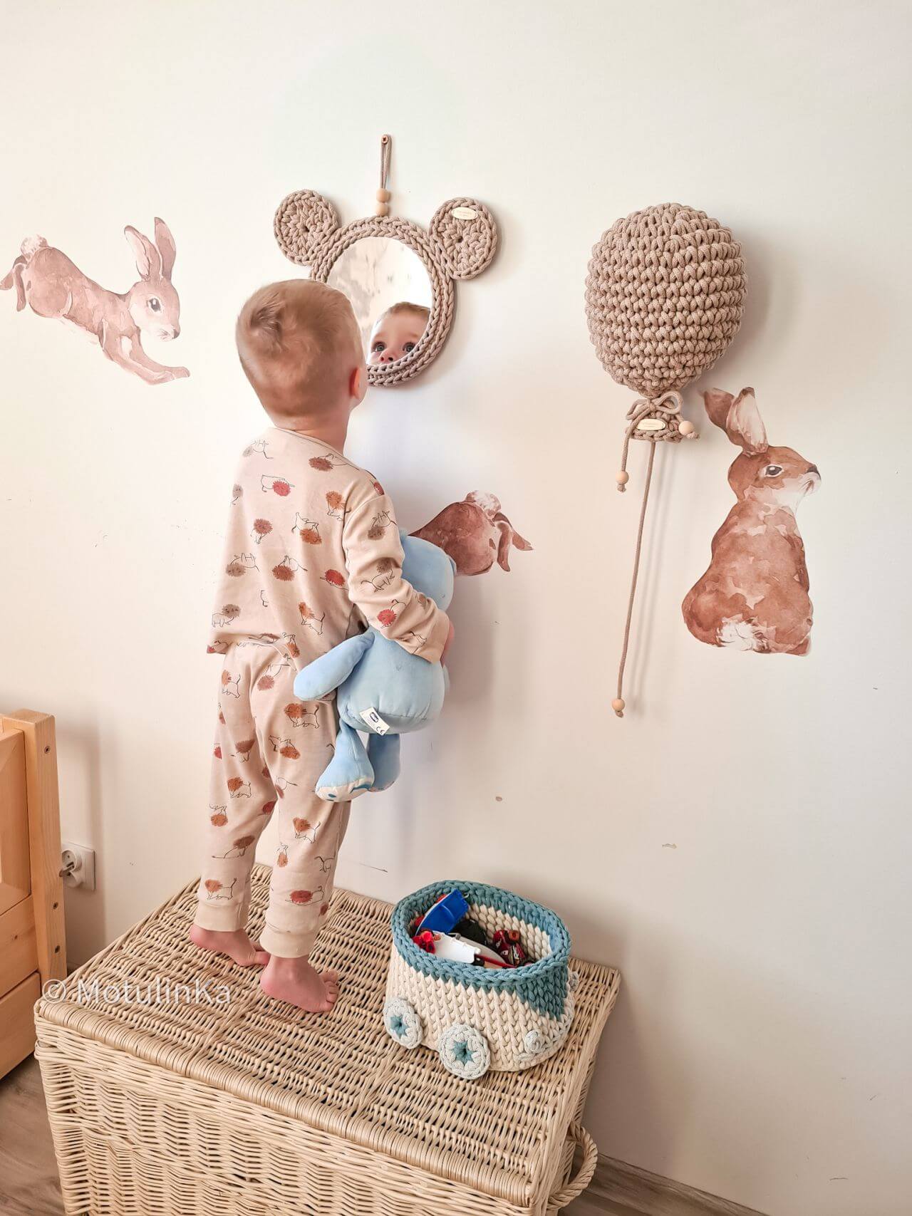 Ručně vyráběný dekorativní balónek do dětského pokoje