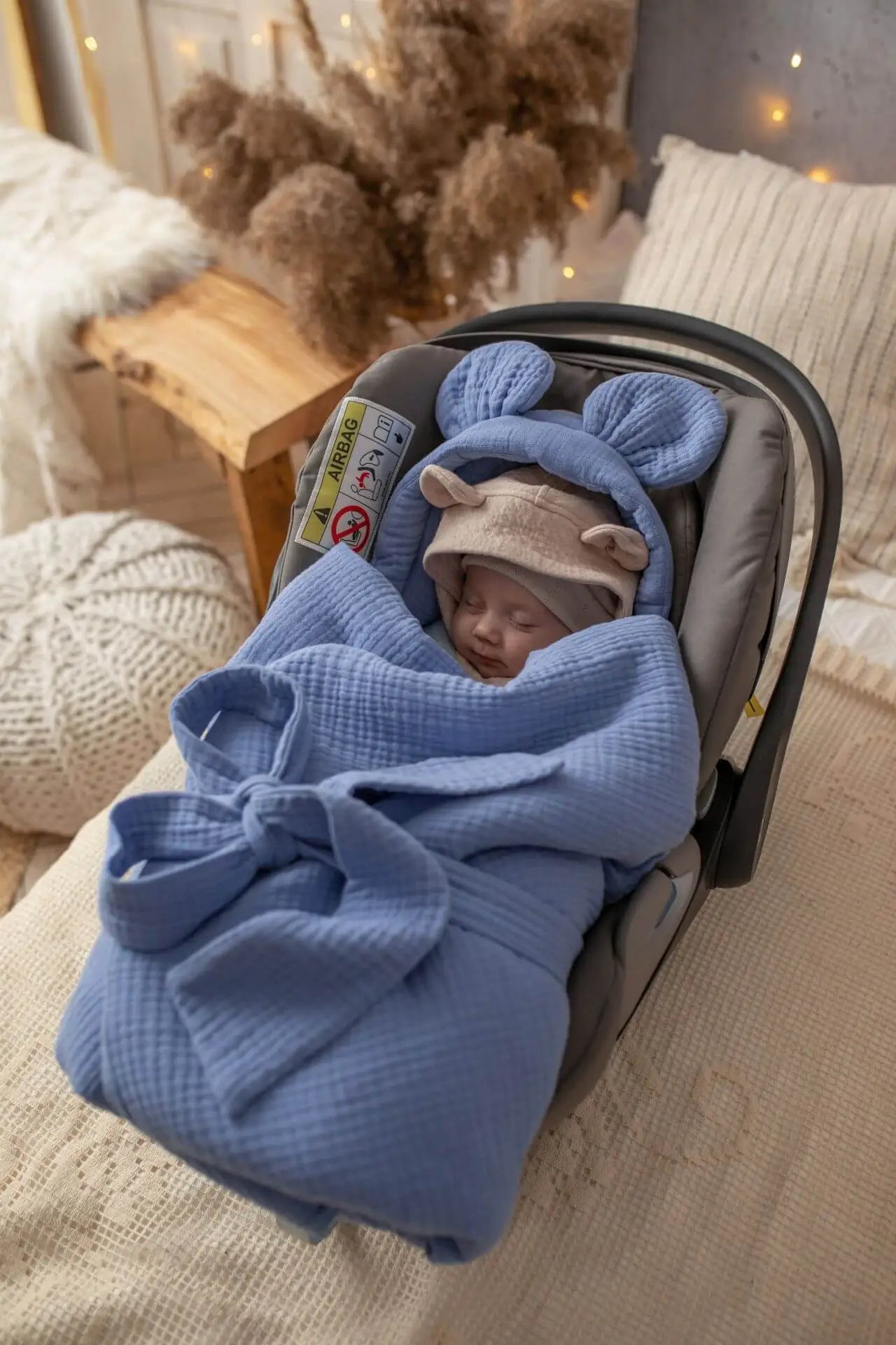 Zavinovačka pro miminka do autosedačky – chrpově modrá, GOTS organická mušelínová bavlna