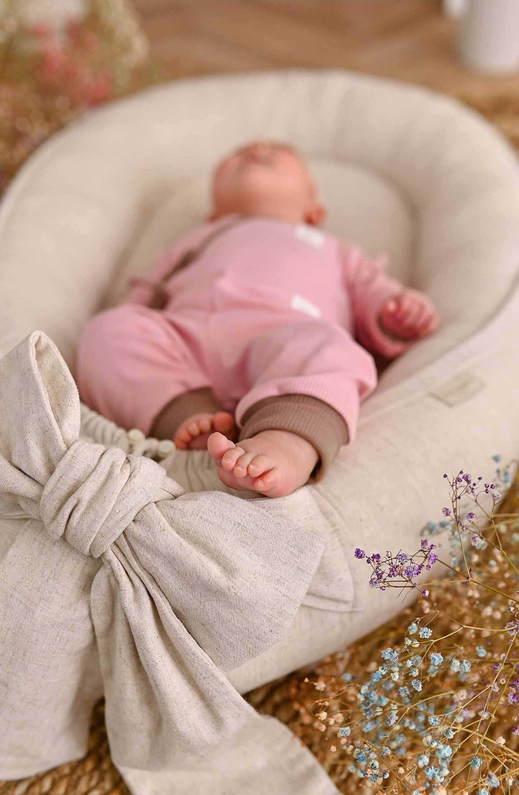 Dětská hnízda pro miminka – bezpečné a útulné prostředí