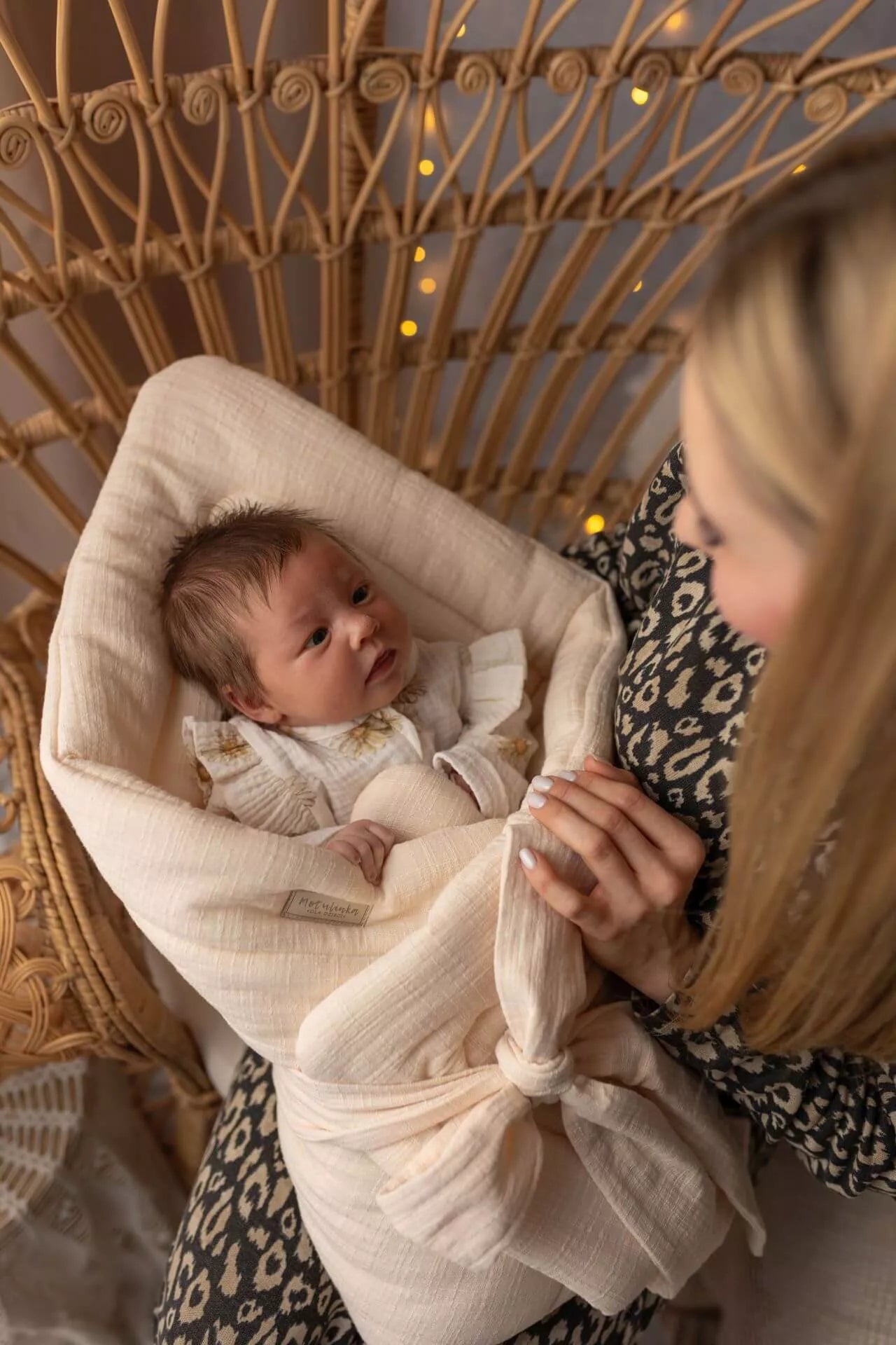 Zavinovačka pro novorozence – 100% mušelín LinenLook – vanilková