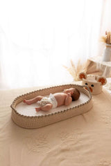 Ručně háčkovaný přebalovací koš dvoubarevný - Cappuccino & Krémová