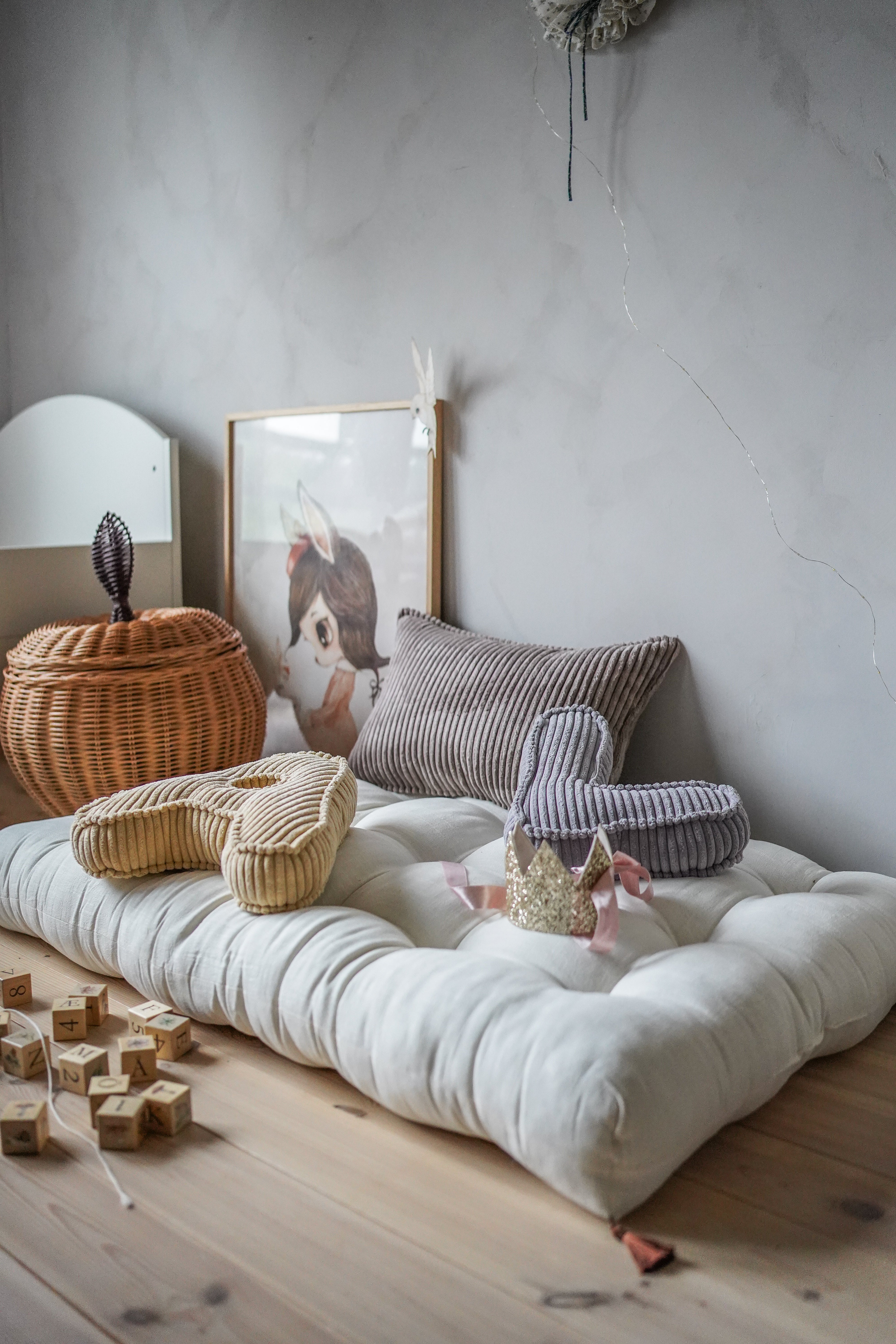 Měkká lněná ručně prošívaná hrací matrace (3 barvy)