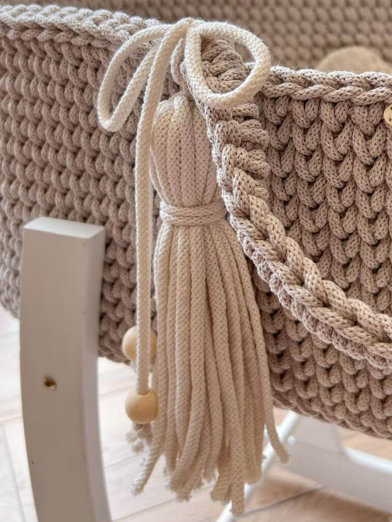 Extra střapeček pro háčkovaný Mojžíšův koš