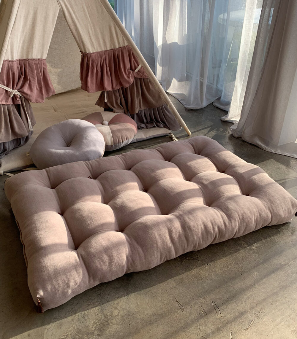 Měkká lněná ručně prošívaná hrací matrace (3 barvy)