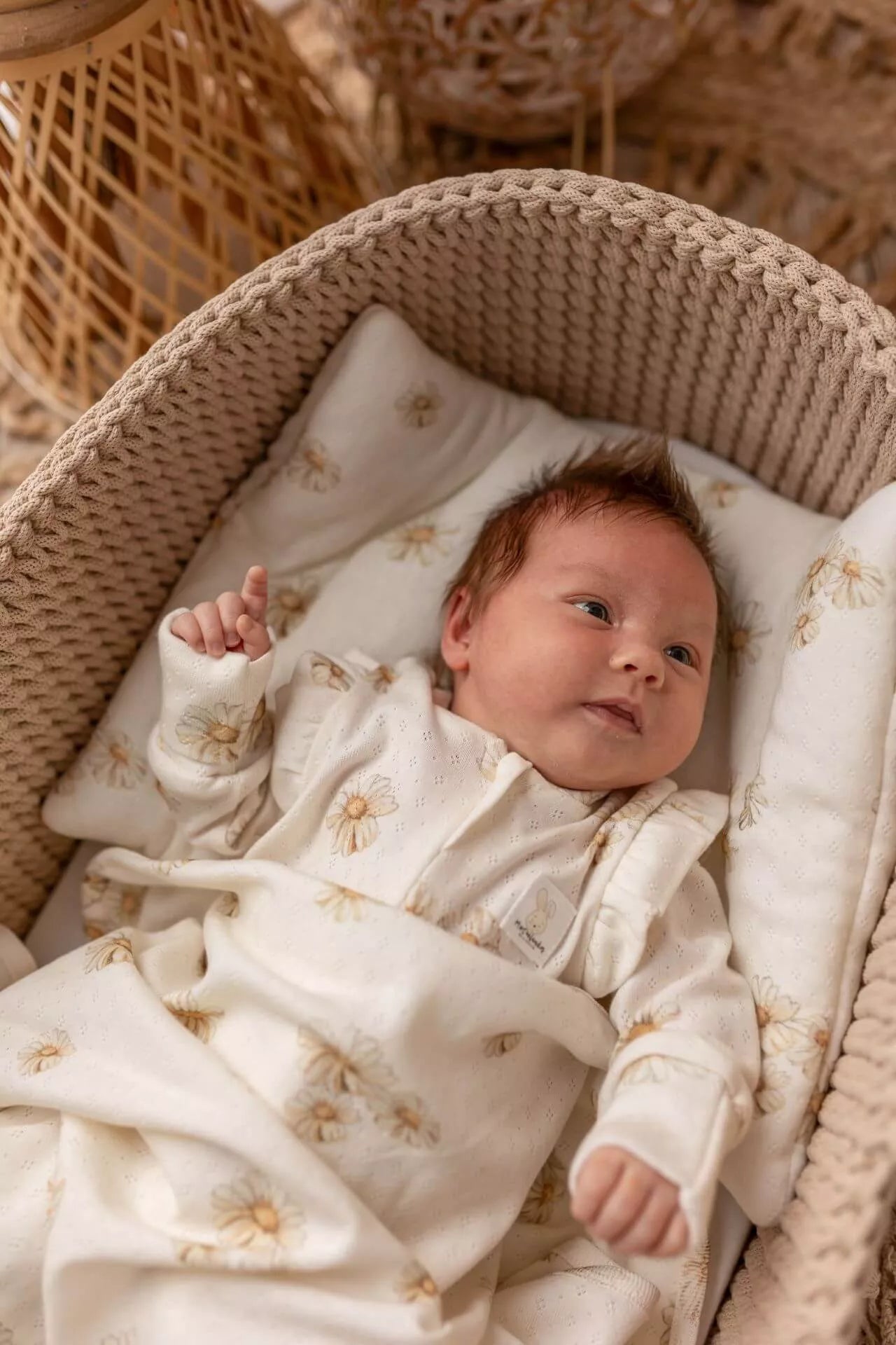 Lehká prolamovaná zavinovačka / dětská deka pro miminka – Sedmikrásky