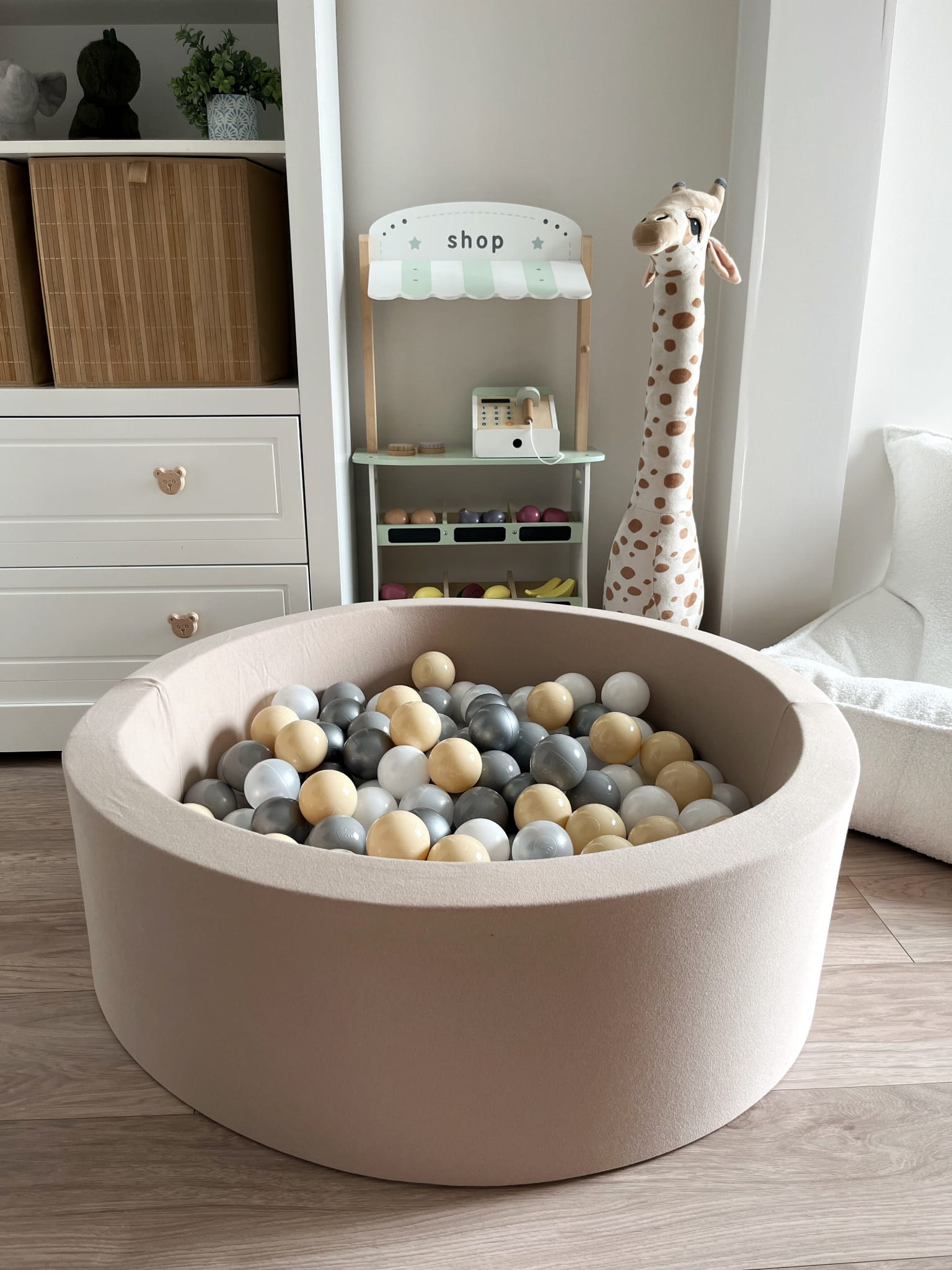 Prémiový bavlněný bazének s míčky – Béžový (200–250 ks)