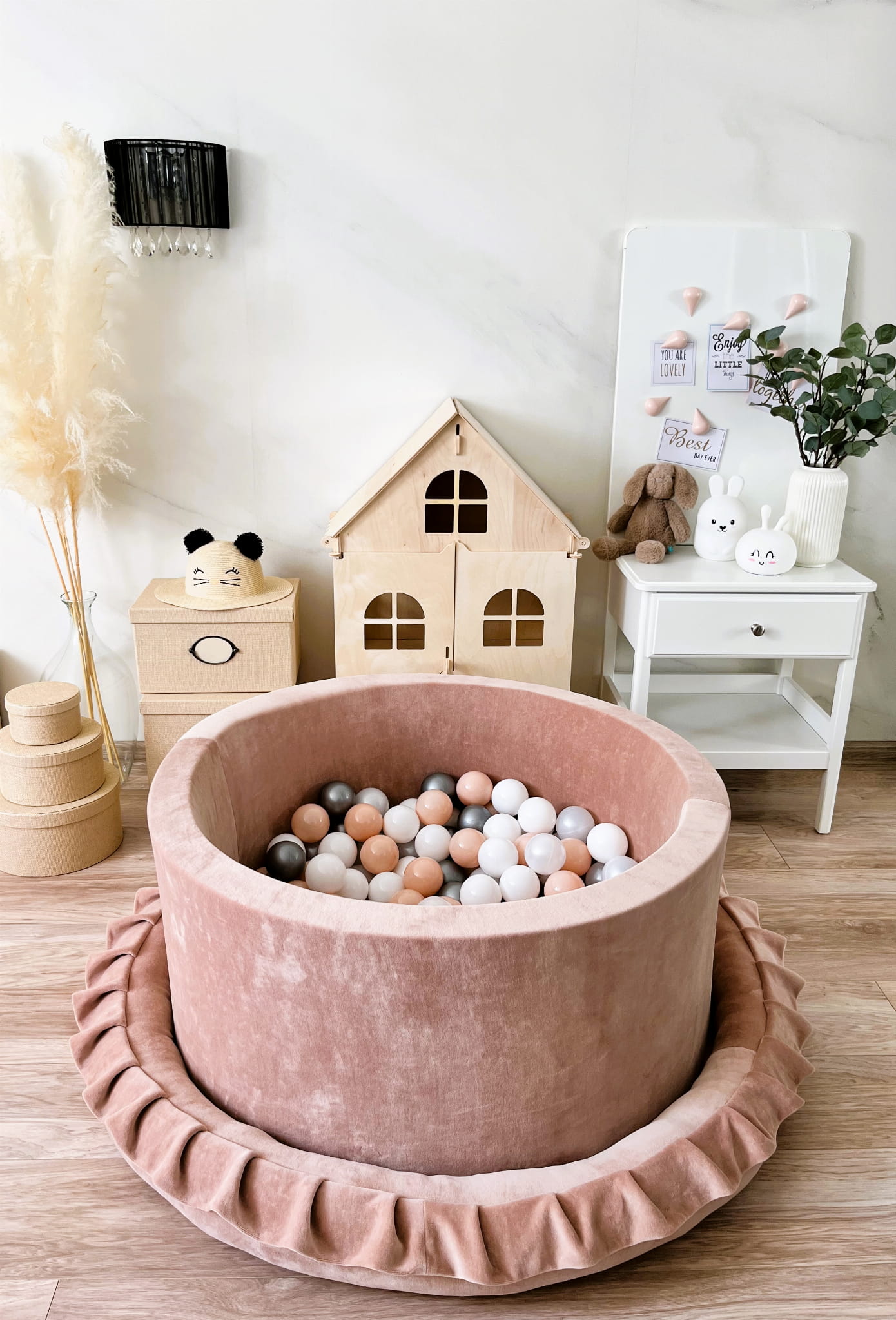 Prémiový sametový suchý bazének s míčky – Béžový (200/250 míčků)