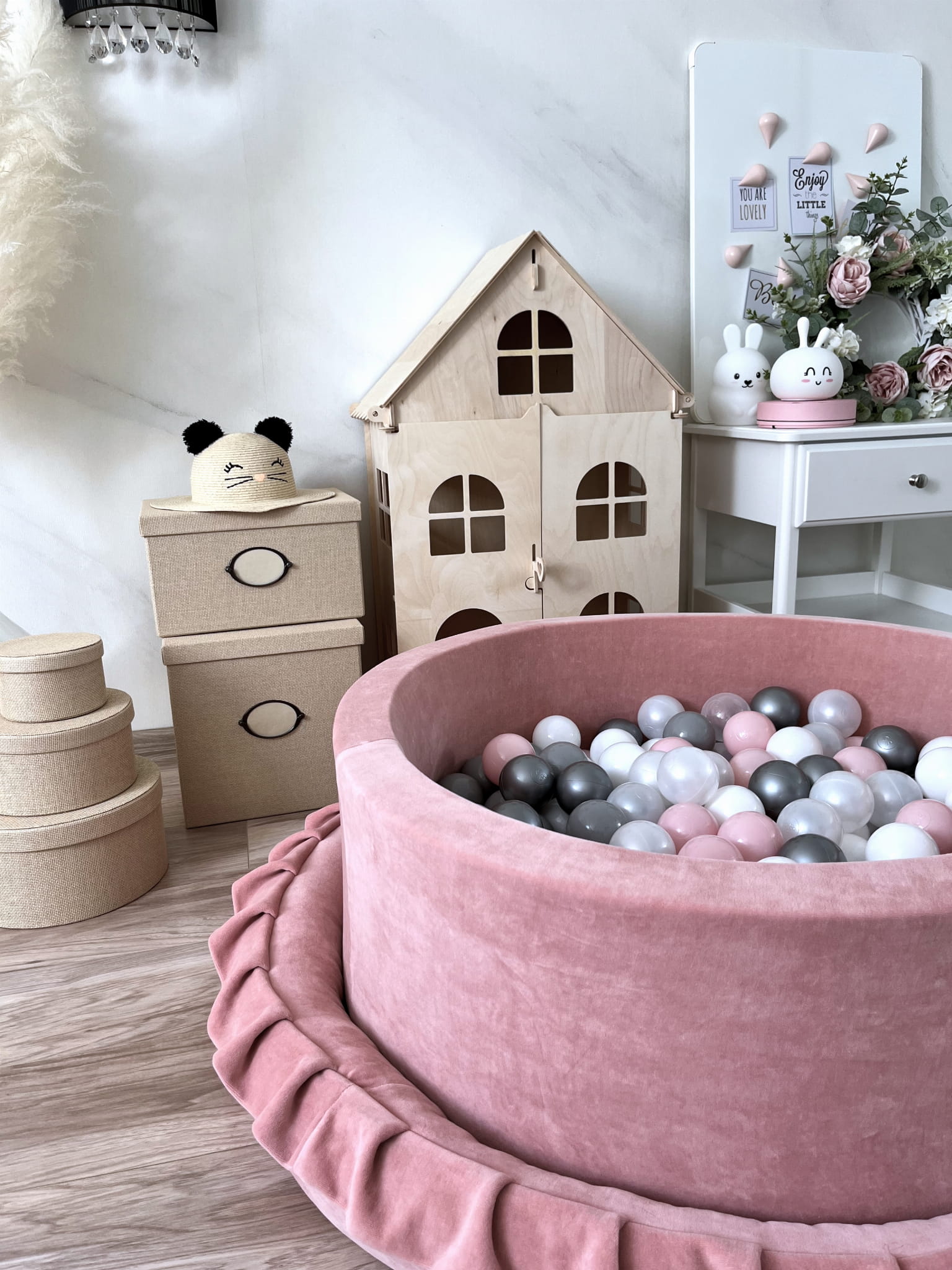 Prémiový sametový suchý bazének s míčky – Růžový (200/250 míčků)