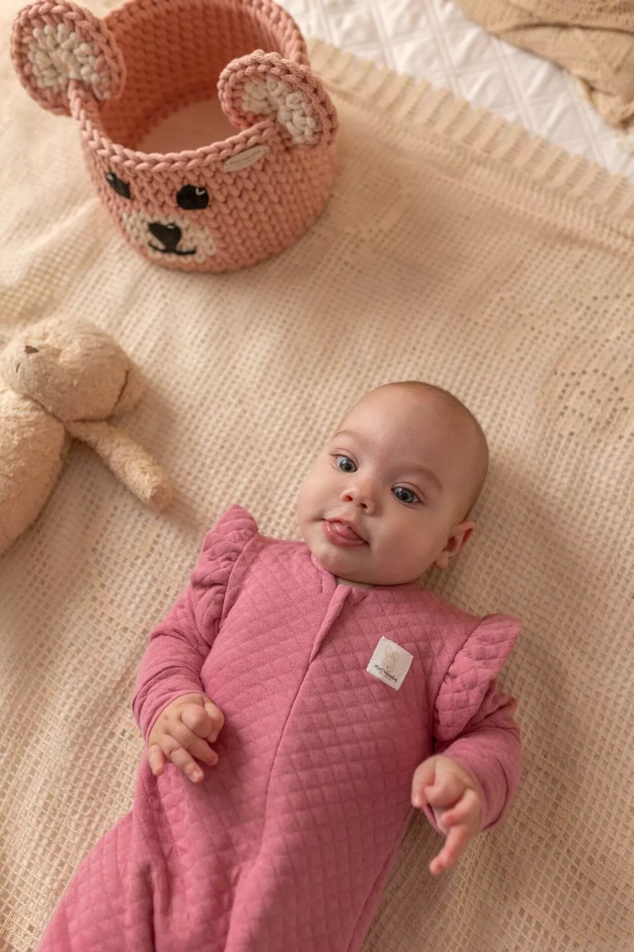 Prošívaný bavlněný overal – malinový (0–12 měsíců)