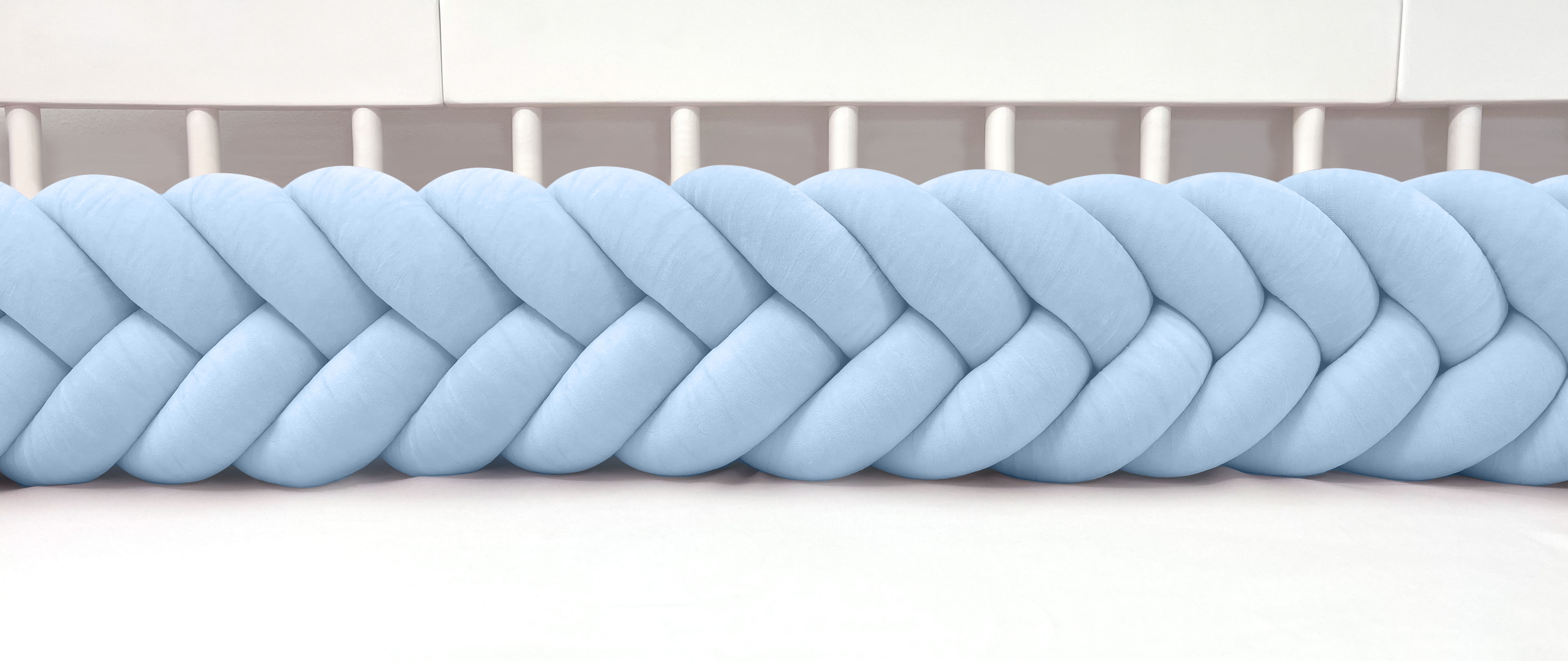 Mantinel do postýlky - Rybí cop - Světle modrý (120-400 cm)