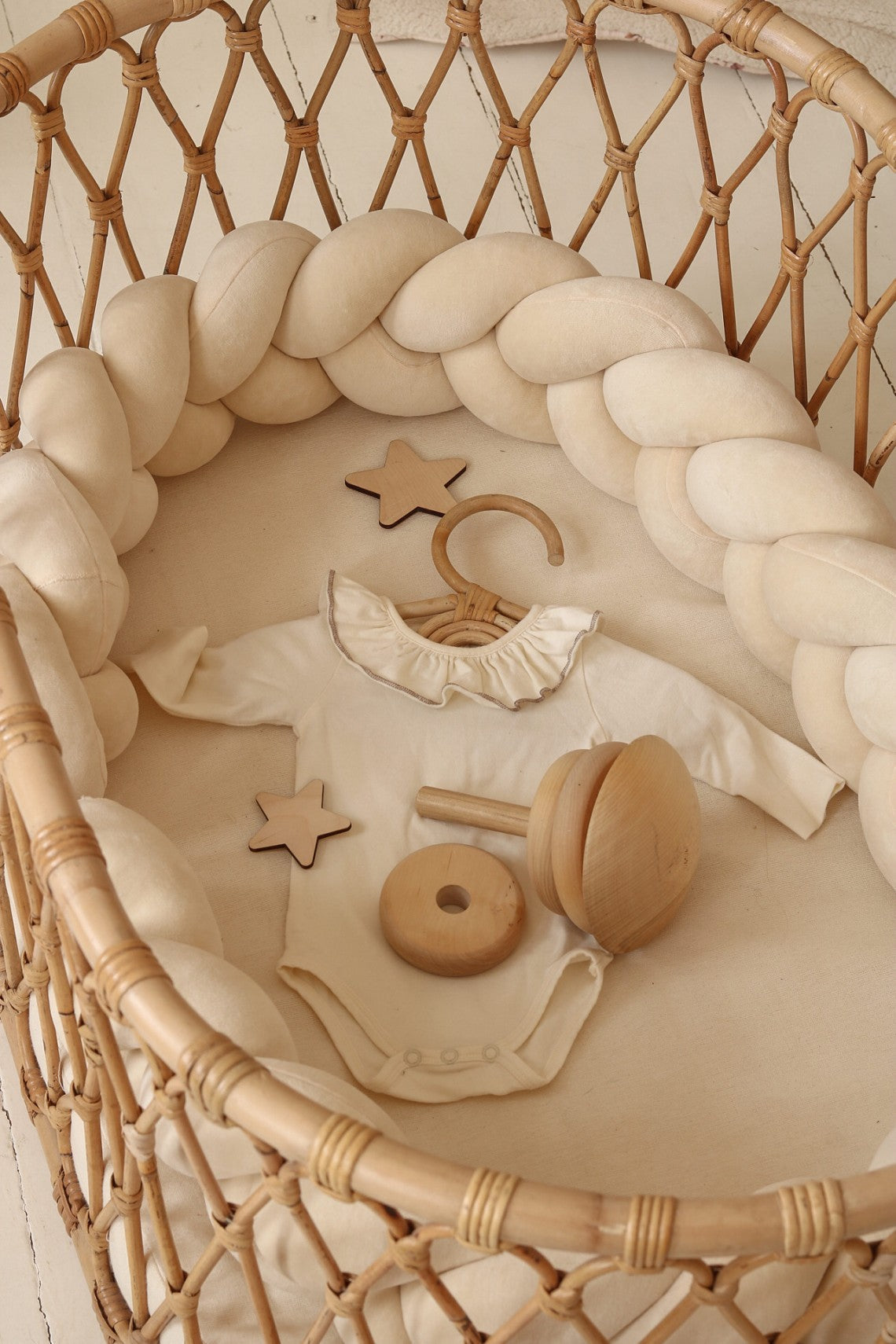 Ochranný mantinel do postýlky - Pletený cop - Krémový (120-400 cm)