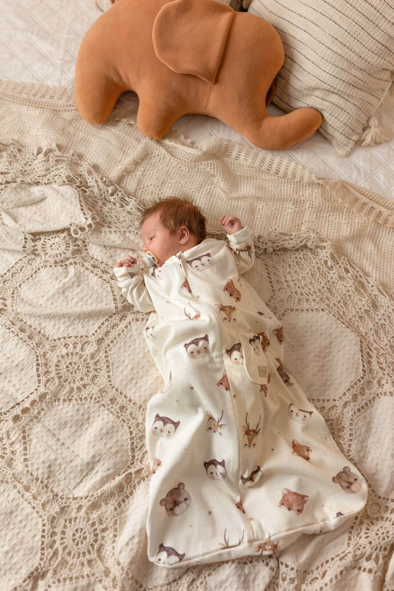 Lehký dětský spací pytel – Forest Friends (0–6 měsíců)